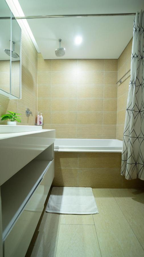 Bom Homes- Vinhomes Metropolis-Service Apartment Hanoi Exteriör bild